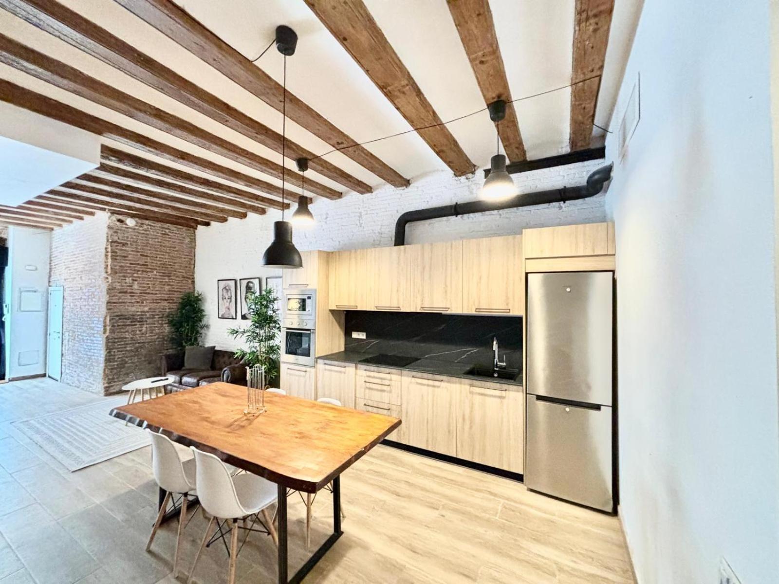 Piso Con Dos Con Camas Dobles Y Terrazas En El Poblenou